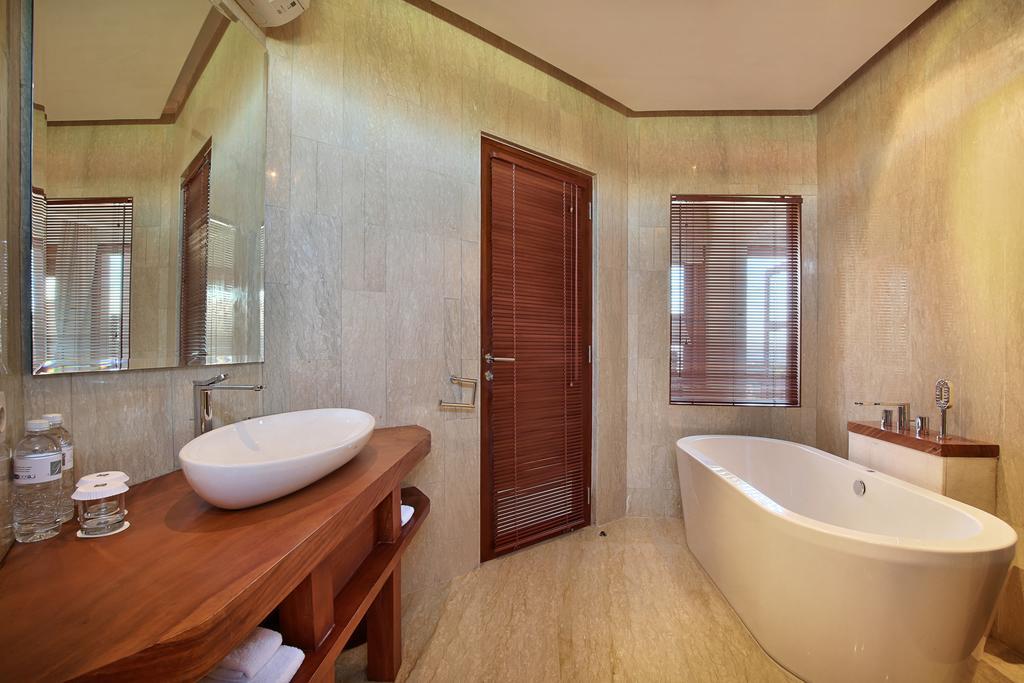Casa Bonita Villa Bali Jimbaran Екстериор снимка