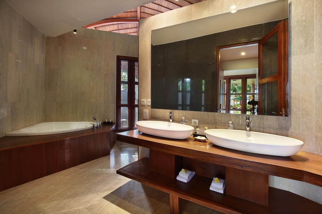 Casa Bonita Villa Bali Jimbaran Екстериор снимка